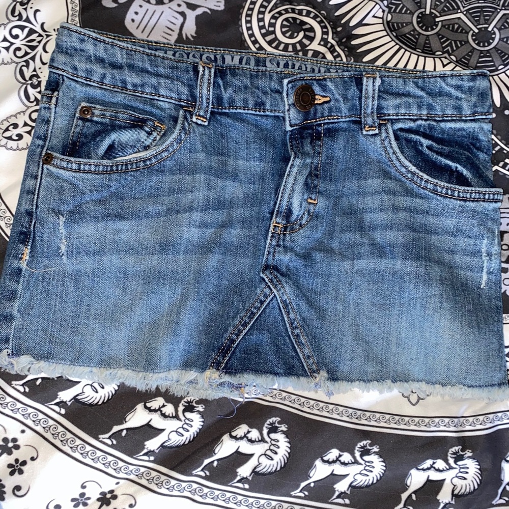 Mini jean skirt